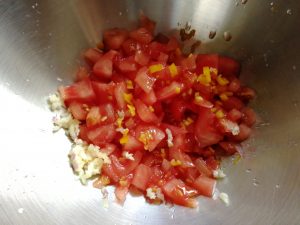 Tomaten Chili 300x225 - Mexikanische Tomaten Salsa