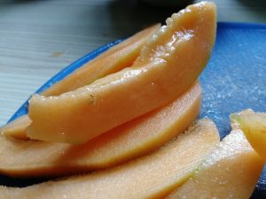 Melone Scheiben 300x225 - Prosciutto Melonen Salat