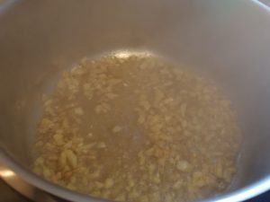 Ingwer Knoblauch Curry 300x225 - Indisches Apfel Chutney