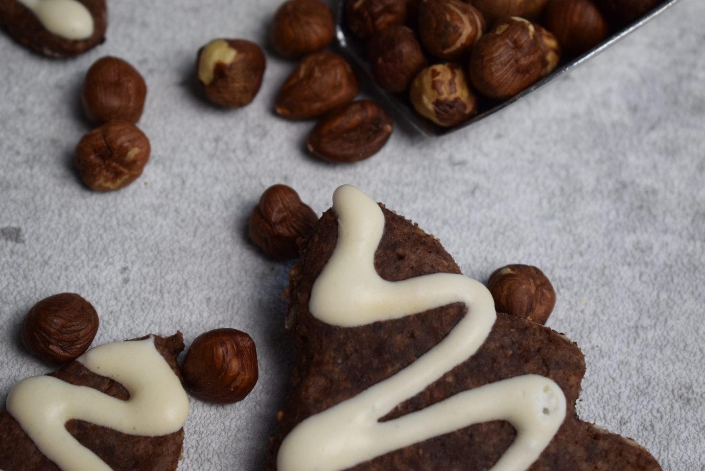 Haselnuss-Schoko Plätzchen - Soni - Cooking with love