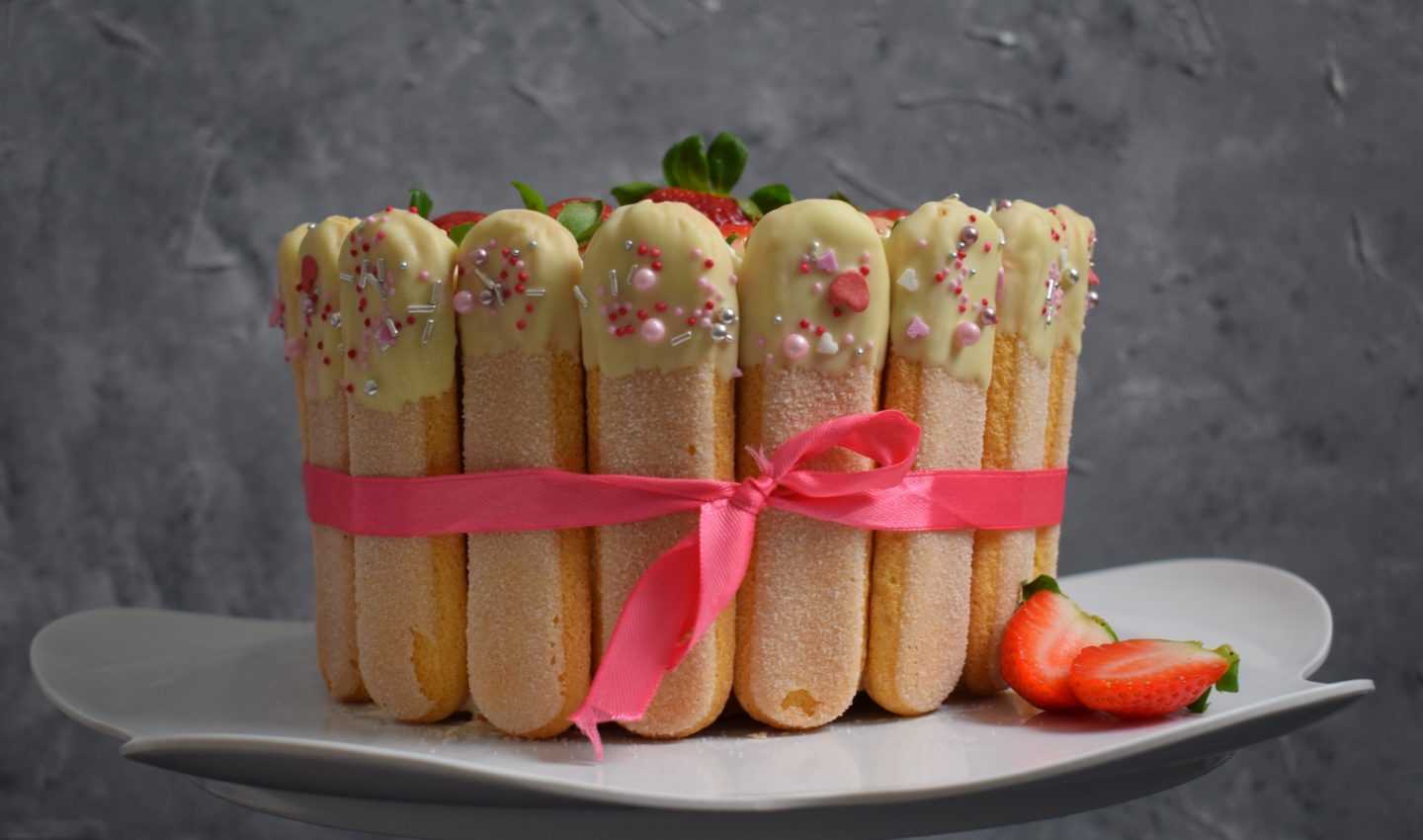 Erdbeer Tiramisu Torte 3 1440x850 - Erdbeer-Tiramisu Torte / Geburtstagstorte 2019