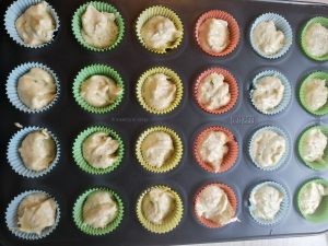 IMG 20190901 165333 300x225 - Mini Cupcakes mit Zucchini und zweifarbiger Frischkäse-Creme