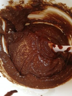 IMG 20190512 093652 300x400 - saftiger Mandel-Schokokuchen - Tag des Schokoladenkuchens