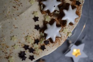 Zimtsterntorte Zimtsterne 300x201 - Zimtstern Kaffee Torte - nicht nur an Weihnachten lecker