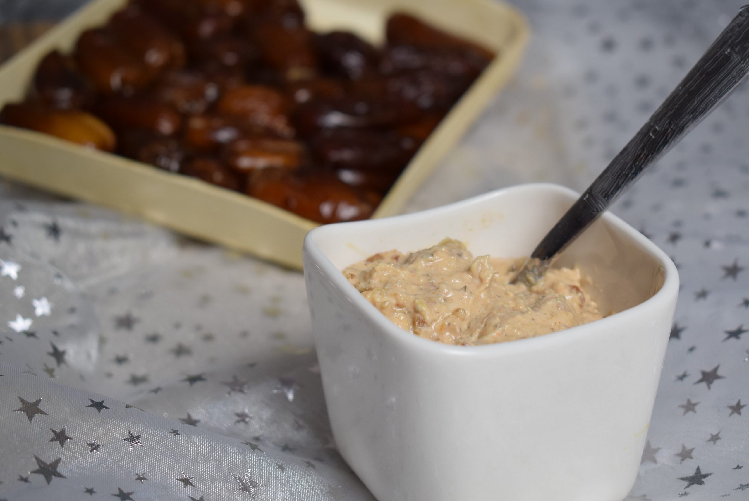 Dattel-Walnuss Dip - Soni - Cooking with love Dattel-Walnuss Dip - Soni - Cooking with love